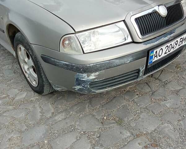 Бежевий Шкода Октавія, об'ємом двигуна 1.6 л та пробігом 357 тис. км за 2550 $, фото 7 на Automoto.ua