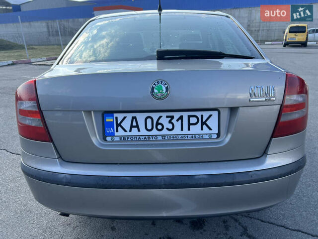 Бежевый Шкода Октавия, объемом двигателя 1.6 л и пробегом 319 тыс. км за 6299 $, фото 5 на Automoto.ua