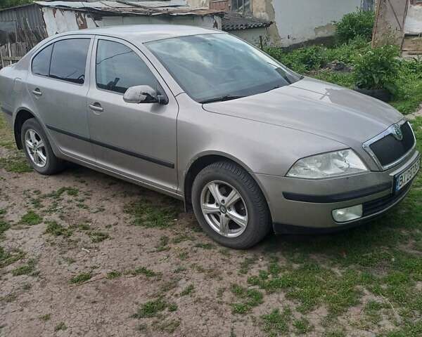 Бежевый Шкода Октавия, объемом двигателя 1.9 л и пробегом 200 тыс. км за 7000 $, фото 6 на Automoto.ua