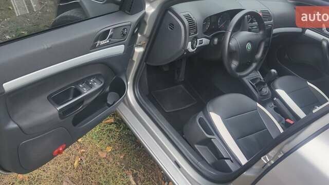 Шкода Октавія 2008 у Харкові на Automoto.ua Бежевий Шкода Октавія, об'ємом двигуна 1.6 л та пробігом 210 тис. км за 6900 $, фото 1 на Automoto.ua