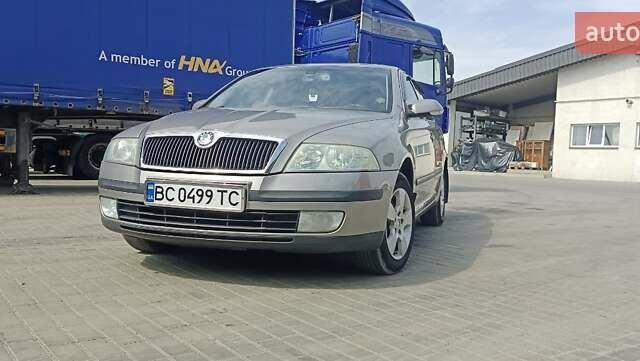 Бежевий Шкода Октавія, об'ємом двигуна 1.98 л та пробігом 325 тис. км за 5700 $, фото 5 на Automoto.ua