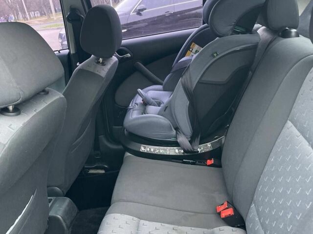 Бежевый Шкода Октавия, объемом двигателя 1.6 л и пробегом 256 тыс. км за 4500 $, фото 4 на Automoto.ua