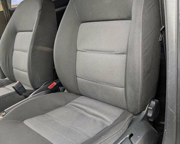 Бежевый Шкода Октавия, объемом двигателя 1.98 л и пробегом 230 тыс. км за 6200 $, фото 13 на Automoto.ua