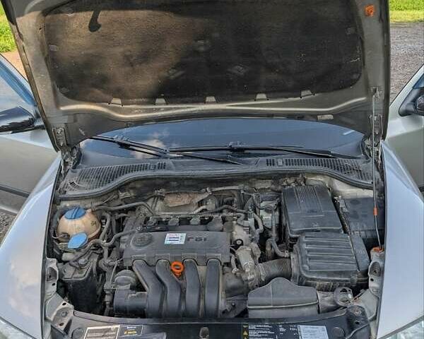 Бежевый Шкода Октавия, объемом двигателя 1.98 л и пробегом 230 тыс. км за 6200 $, фото 50 на Automoto.ua