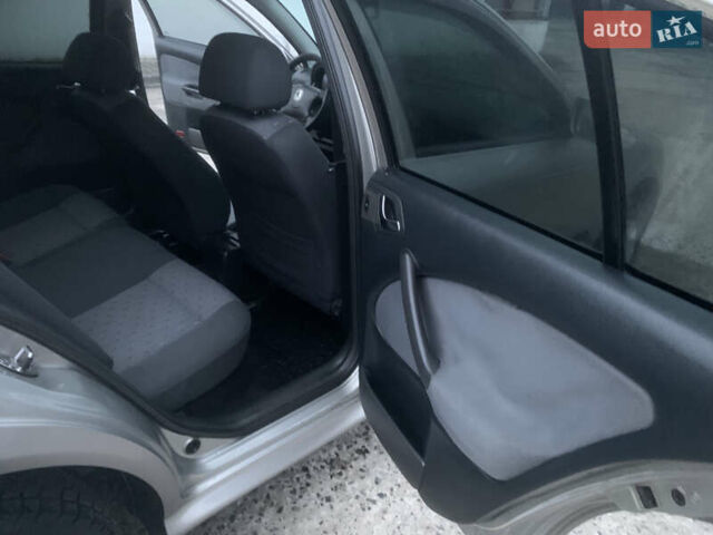 Бежевый Шкода Октавия, объемом двигателя 1.9 л и пробегом 261 тыс. км за 5499 $, фото 13 на Automoto.ua