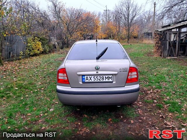 Бежевый Шкода Октавия, объемом двигателя 1.6 л и пробегом 232 тыс. км за 7200 $, фото 1 на Automoto.ua