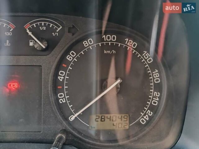 Бежевый Шкода Октавия, объемом двигателя 1.6 л и пробегом 284 тыс. км за 5950 $, фото 12 на Automoto.ua