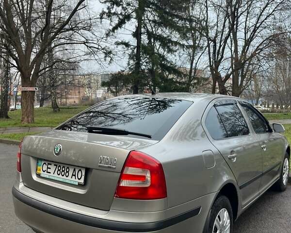 Бежевый Шкода Октавия, объемом двигателя 1.6 л и пробегом 194 тыс. км за 7200 $, фото 3 на Automoto.ua