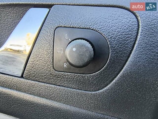 Бежевый Шкода Октавия, объемом двигателя 1.4 л и пробегом 157 тыс. км за 5400 $, фото 7 на Automoto.ua