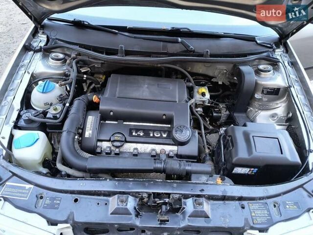 Бежевый Шкода Октавия, объемом двигателя 1.4 л и пробегом 157 тыс. км за 5400 $, фото 15 на Automoto.ua