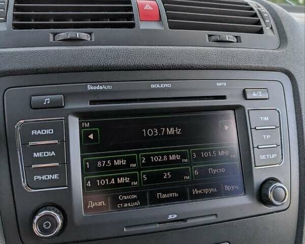 Бежевый Шкода Октавия, объемом двигателя 1.98 л и пробегом 230 тыс. км за 6200 $, фото 29 на Automoto.ua