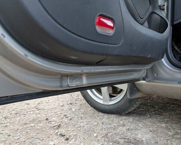 Бежевый Шкода Октавия, объемом двигателя 1.98 л и пробегом 230 тыс. км за 6200 $, фото 25 на Automoto.ua