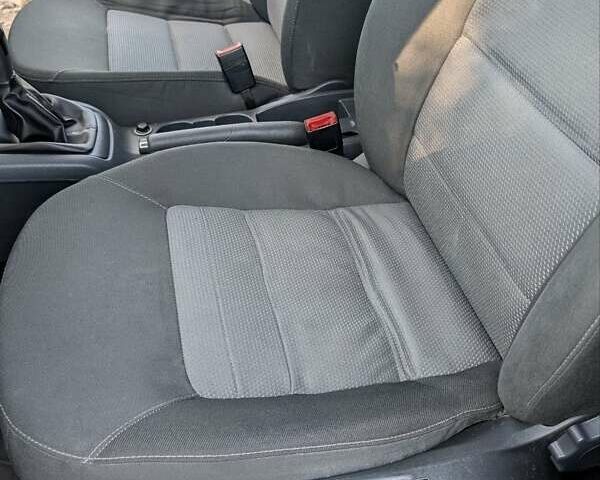 Бежевый Шкода Октавия, объемом двигателя 1.98 л и пробегом 230 тыс. км за 6200 $, фото 11 на Automoto.ua