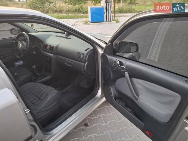 Бежевый Шкода Октавия, объемом двигателя 1.6 л и пробегом 195 тыс. км за 6500 $, фото 11 на Automoto.ua