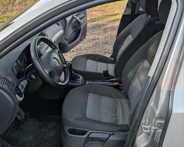 Бежевый Шкода Октавия, объемом двигателя 1.98 л и пробегом 230 тыс. км за 6200 $, фото 7 на Automoto.ua
