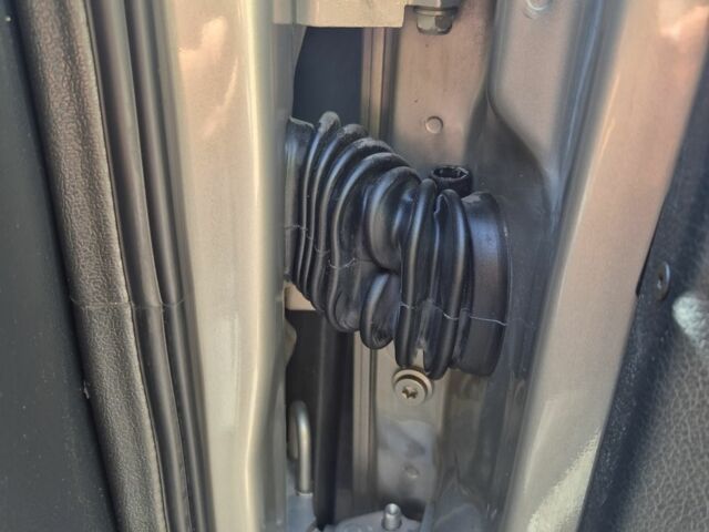 Бежевый Шкода Октавия, объемом двигателя 0 л и пробегом 270 тыс. км за 6200 $, фото 18 на Automoto.ua