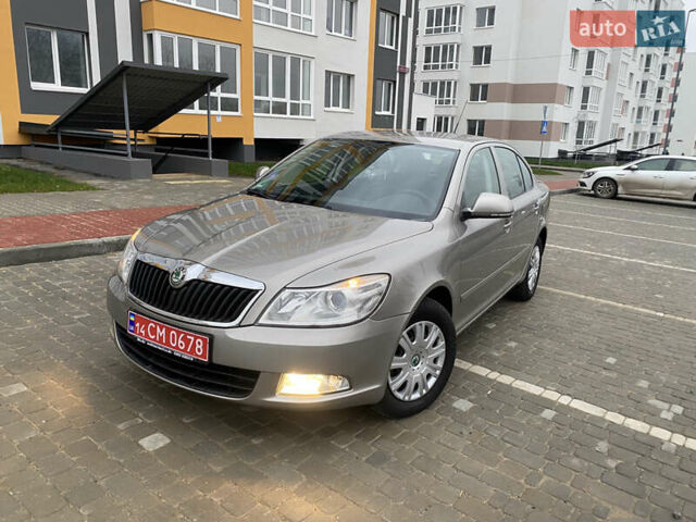 Бежевый Шкода Октавия, объемом двигателя 1.4 л и пробегом 224 тыс. км за 7750 $, фото 10 на Automoto.ua