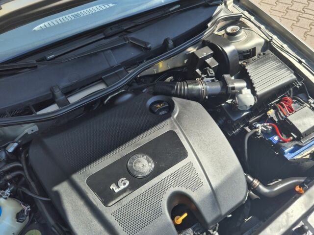 Бежевый Шкода Октавия, объемом двигателя 0 л и пробегом 270 тыс. км за 6200 $, фото 17 на Automoto.ua