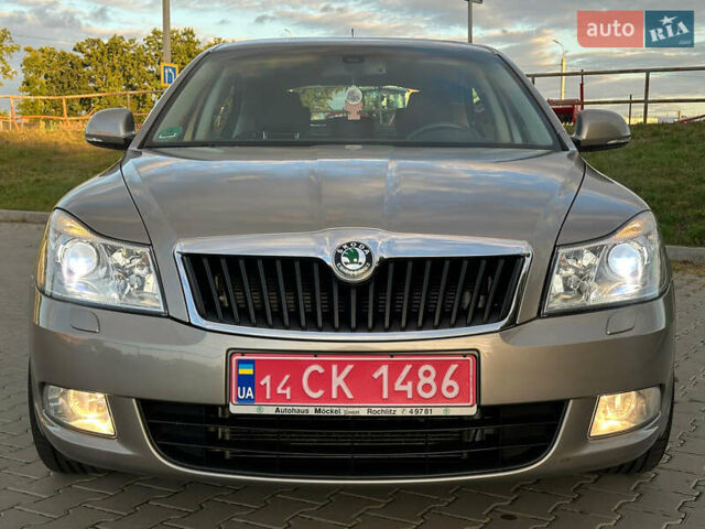Бежевий Шкода Октавія, об'ємом двигуна 0 л та пробігом 172 тис. км за 7999 $, фото 122 на Automoto.ua