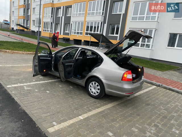 Бежевый Шкода Октавия, объемом двигателя 1.4 л и пробегом 224 тыс. км за 7750 $, фото 27 на Automoto.ua