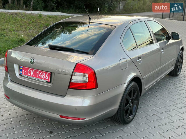 Бежевий Шкода Октавія, об'ємом двигуна 0 л та пробігом 172 тис. км за 7999 $, фото 73 на Automoto.ua