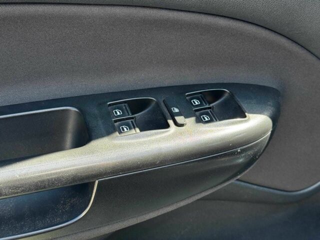 Бежевий Шкода Октавія, об'ємом двигуна 1.8 л та пробігом 162 тис. км за 5700 $, фото 9 на Automoto.ua