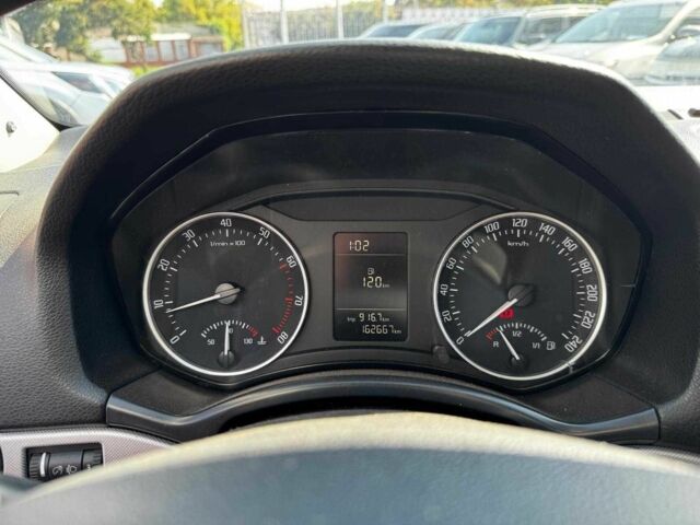 Бежевий Шкода Октавія, об'ємом двигуна 1.8 л та пробігом 162 тис. км за 5700 $, фото 14 на Automoto.ua