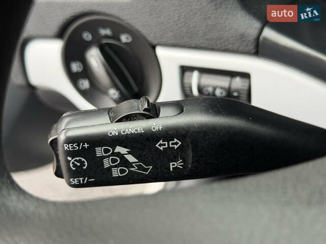 Бежевый Шкода Октавия, объемом двигателя 1.4 л и пробегом 224 тыс. км за 8222 $, фото 35 на Automoto.ua