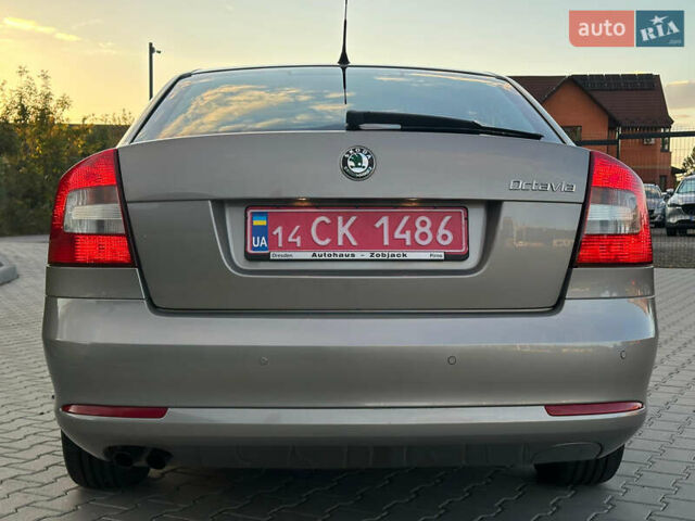 Бежевий Шкода Октавія, об'ємом двигуна 0 л та пробігом 172 тис. км за 7999 $, фото 96 на Automoto.ua