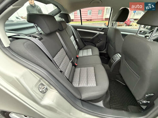 Бежевый Шкода Октавия, объемом двигателя 1.4 л и пробегом 224 тыс. км за 8222 $, фото 37 на Automoto.ua