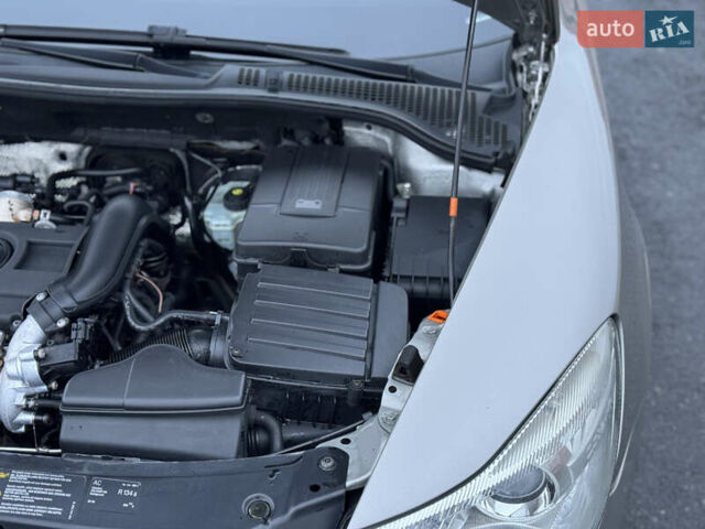 Бежевый Шкода Октавия, объемом двигателя 1.4 л и пробегом 224 тыс. км за 8222 $, фото 68 на Automoto.ua