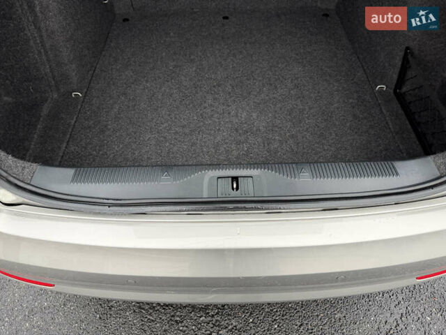 Бежевый Шкода Октавия, объемом двигателя 1.4 л и пробегом 224 тыс. км за 8222 $, фото 62 на Automoto.ua