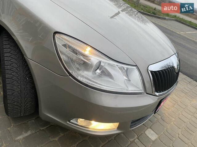 Бежевый Шкода Октавия, объемом двигателя 1.4 л и пробегом 224 тыс. км за 7750 $, фото 21 на Automoto.ua