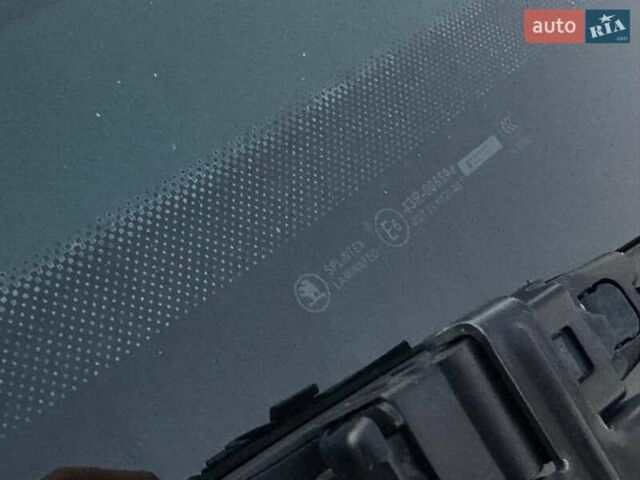 Бежевый Шкода Октавия, объемом двигателя 1.8 л и пробегом 174 тыс. км за 7299 $, фото 12 на Automoto.ua