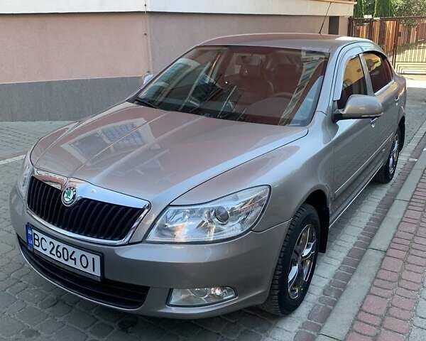 Шкода Октавія 2009 у Львові на Automoto.ua Бежевий Шкода Октавія, об'ємом двигуна 1.8 л та пробігом 143 тис. км за 7200 $, фото 7 на Automoto.ua