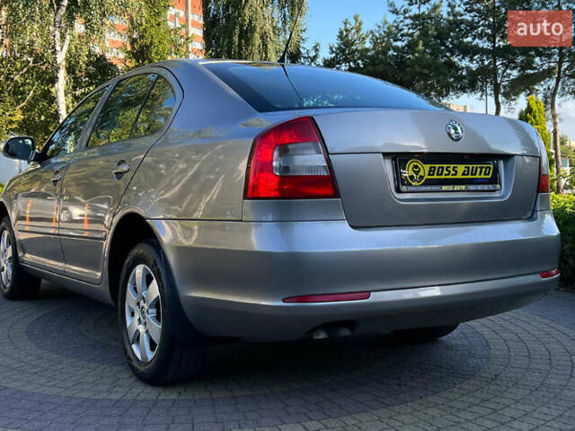 Шкода Октавия 2009 в Львове на Automoto.ua Бежевый Шкода Октавия, объемом двигателя 1.9 л и пробегом 286 тыс. км за 6450 $, фото 4 на Automoto.ua