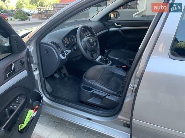 Шкода Октавія 2009 у Львові на Automoto.ua Бежевий Шкода Октавія, об'ємом двигуна 1.8 л та пробігом 143 тис. км за 7200 $, фото 5 на Automoto.ua