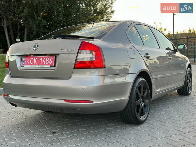 Бежевий Шкода Октавія, об'ємом двигуна 0 л та пробігом 172 тис. км за 7999 $, фото 121 на Automoto.ua