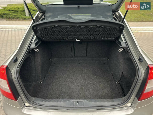 Бежевий Шкода Октавія, об'ємом двигуна 1.8 л та пробігом 231 тис. км за 9350 $, фото 38 на Automoto.ua