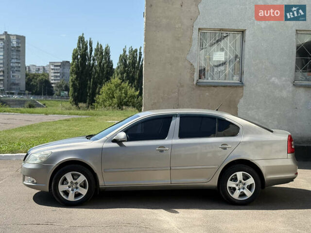 Бежевий Шкода Октавія, об'ємом двигуна 1.9 л та пробігом 278 тис. км за 6600 $, фото 13 на Automoto.ua