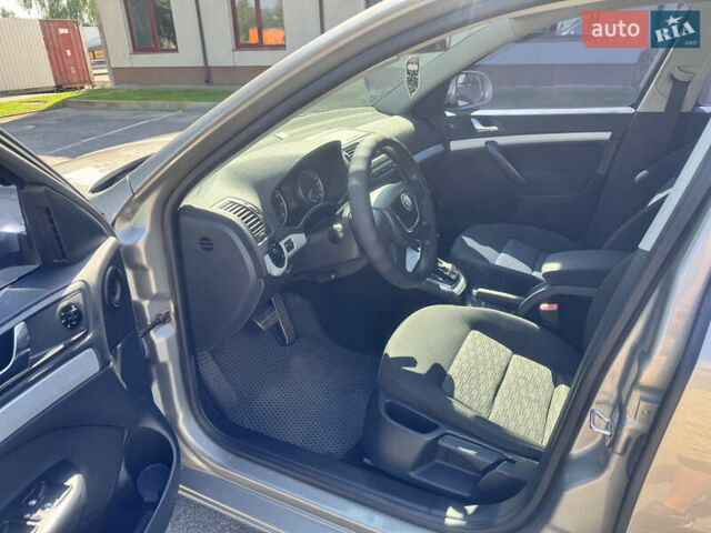 Бежевий Шкода Октавія, об'ємом двигуна 1.8 л та пробігом 209 тис. км за 7700 $, фото 5 на Automoto.ua