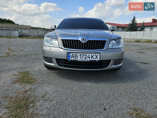 Бежевий Шкода Октавія, об'ємом двигуна 1.97 л та пробігом 236 тис. км за 10500 $, фото 30 на Automoto.ua