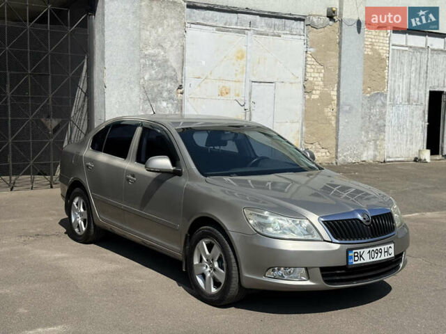Бежевий Шкода Октавія, об'ємом двигуна 1.9 л та пробігом 278 тис. км за 6600 $, фото 22 на Automoto.ua