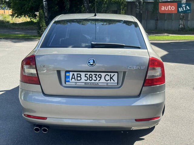 Бежевий Шкода Октавія, об'ємом двигуна 1.8 л та пробігом 209 тис. км за 7700 $, фото 3 на Automoto.ua