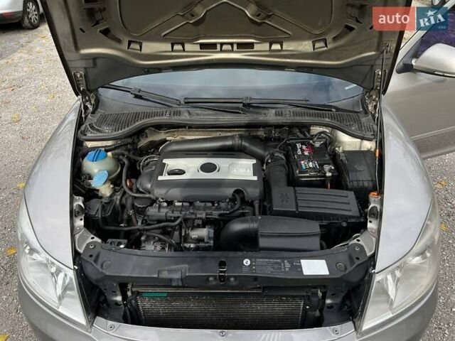 Бежевий Шкода Октавія, об'ємом двигуна 1.8 л та пробігом 170 тис. км за 7700 $, фото 20 на Automoto.ua