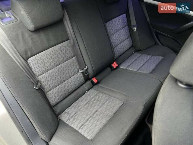 Бежевий Шкода Октавія, об'ємом двигуна 1.8 л та пробігом 170 тис. км за 7700 $, фото 21 на Automoto.ua