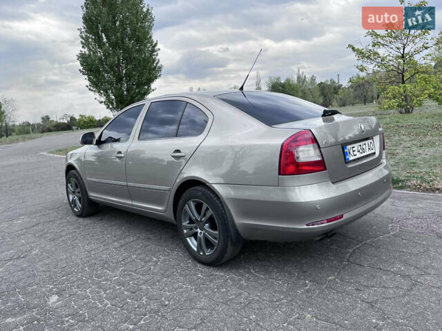Бежевий Шкода Октавія, об'ємом двигуна 1.8 л та пробігом 290 тис. км за 7800 $, фото 3 на Automoto.ua