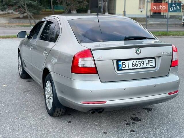 Бежевый Шкода Октавия, объемом двигателя 1.8 л и пробегом 120 тыс. км за 8500 $, фото 7 на Automoto.ua