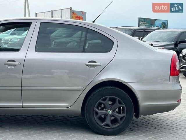 Бежевый Шкода Октавия, объемом двигателя 1.6 л и пробегом 214 тыс. км за 6790 $, фото 9 на Automoto.ua