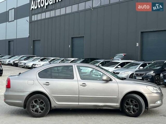 Бежевый Шкода Октавия, объемом двигателя 1.6 л и пробегом 214 тыс. км за 6790 $, фото 4 на Automoto.ua